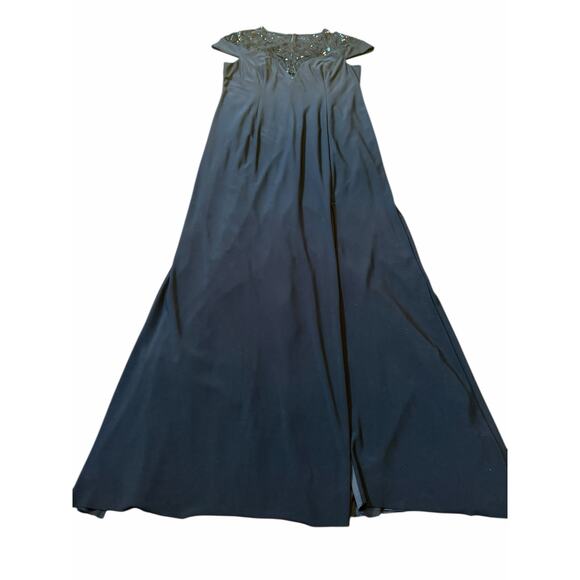 Adrianna Papell Black Gown with Lace Embellishment - Size 12 - Picture 13 of 16